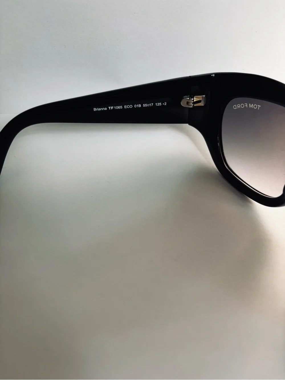 Tom Ford Black Cat-Eye Sunglasses with Gradient Smoke Lenses